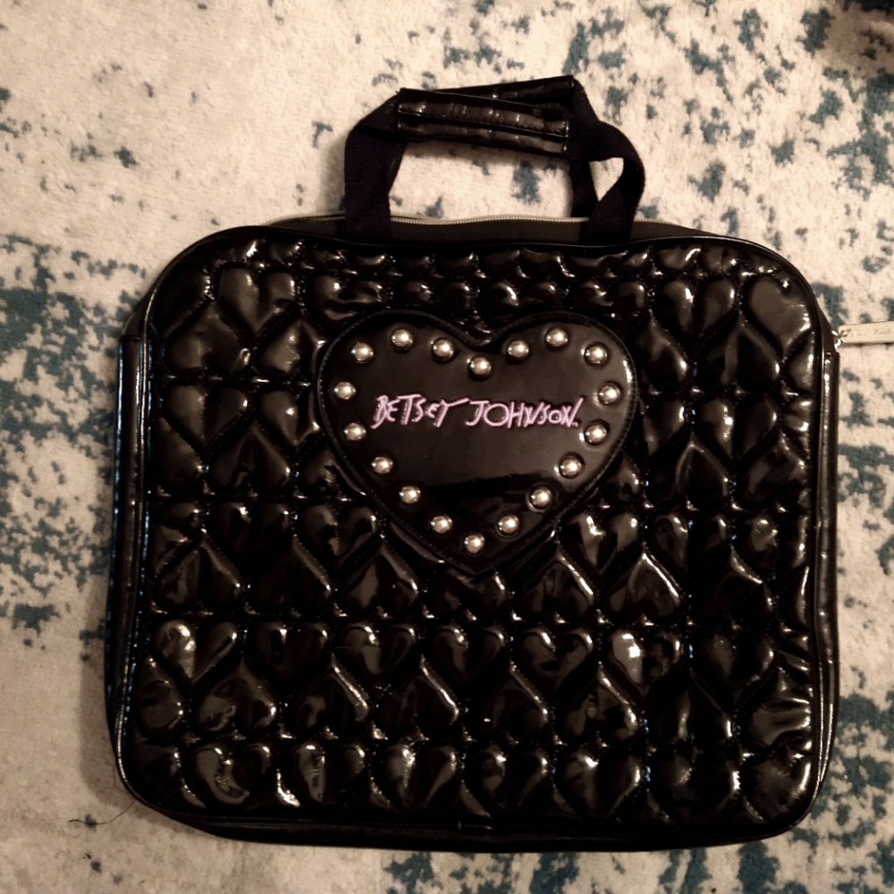 Betsy Johnson computer case black